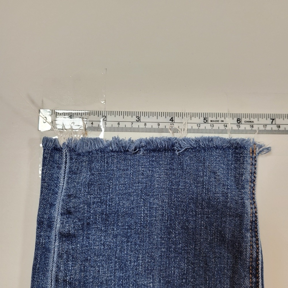 Express Women's Jeans Girlfriend Straight Leg‎ With Raw Hem Size 6 Blue - Picture 6 of 9